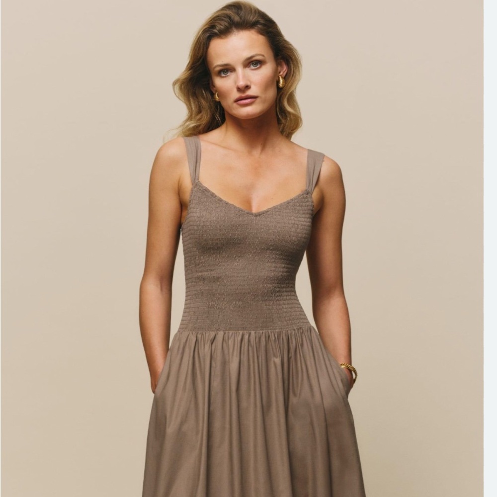 ISO reformation Sariah dress